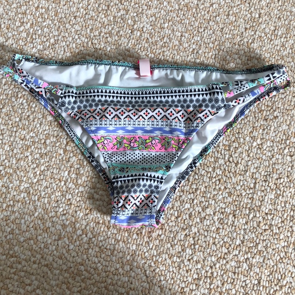 Victoria secret cheeky bikini bottoms